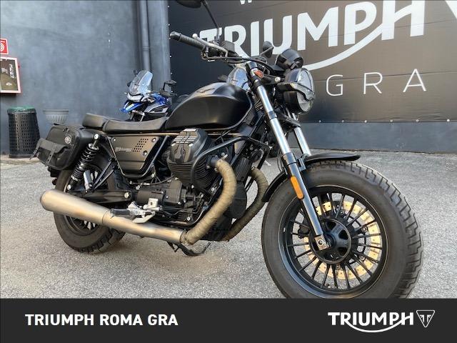 MOTO GUZZI V9 850 Bobber Centenario
