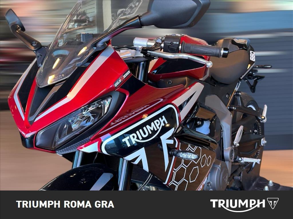 TRIUMPH Daytona 660 Abs