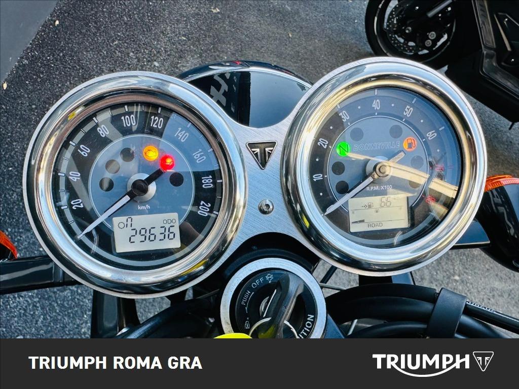 TRIUMPH Bonneville 900 T100 E5