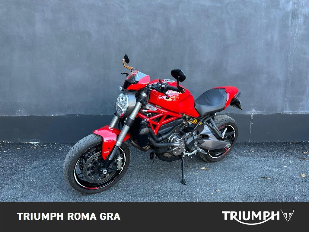 DUCATI Monster 821 Red