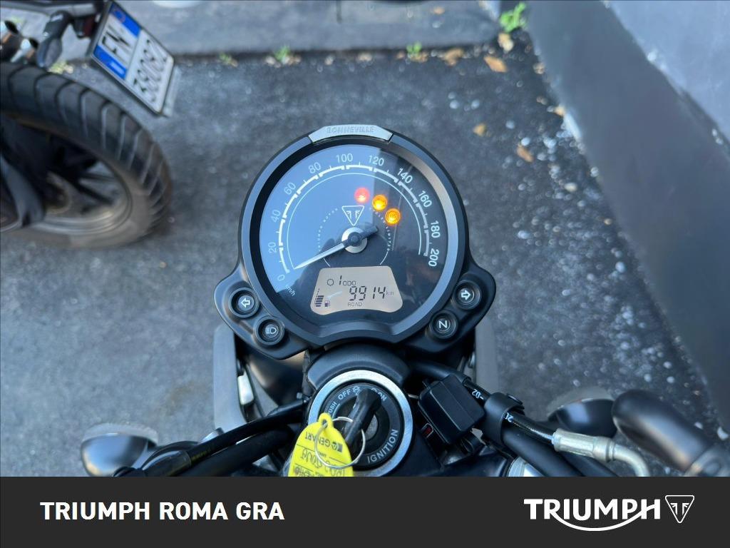 TRIUMPH Street Twin 900 