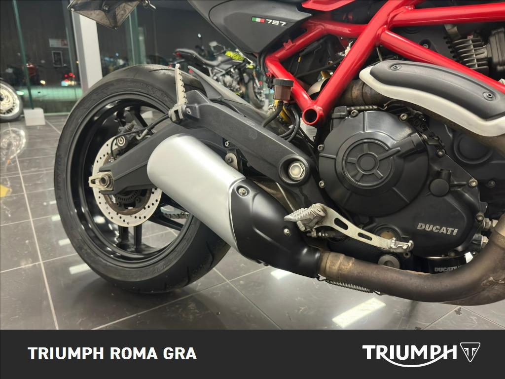 DUCATI Monster 797 Red