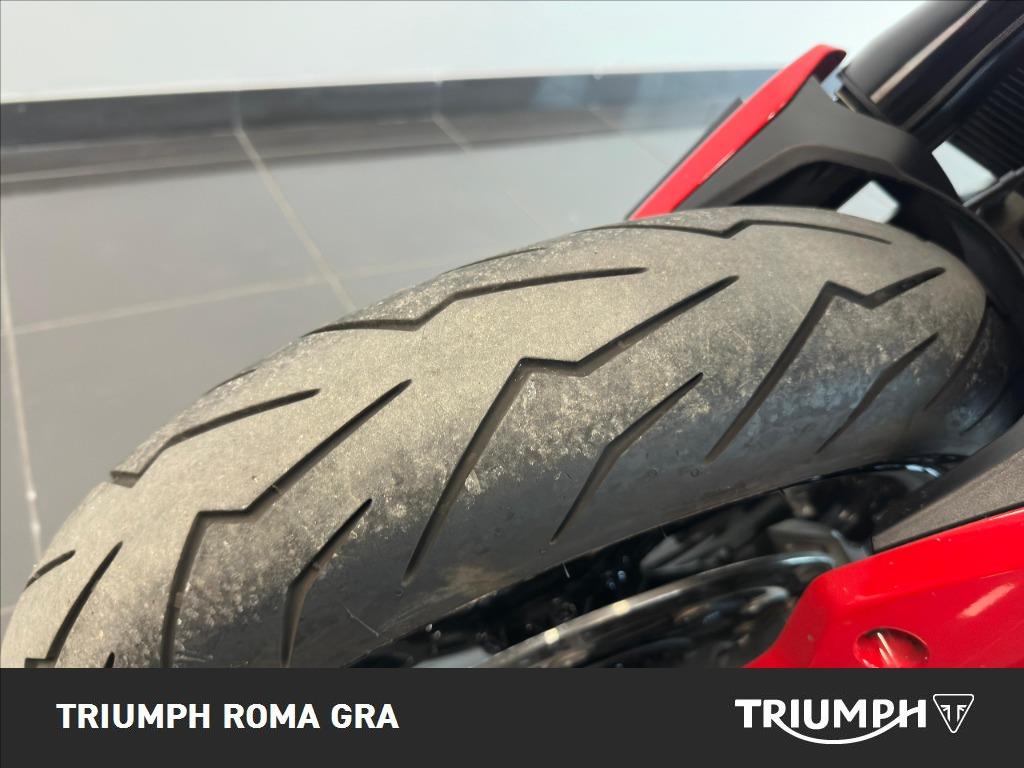 DUCATI Hypermotard 950 Red