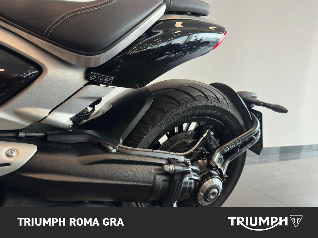TRIUMPH Rocket III 2500 R