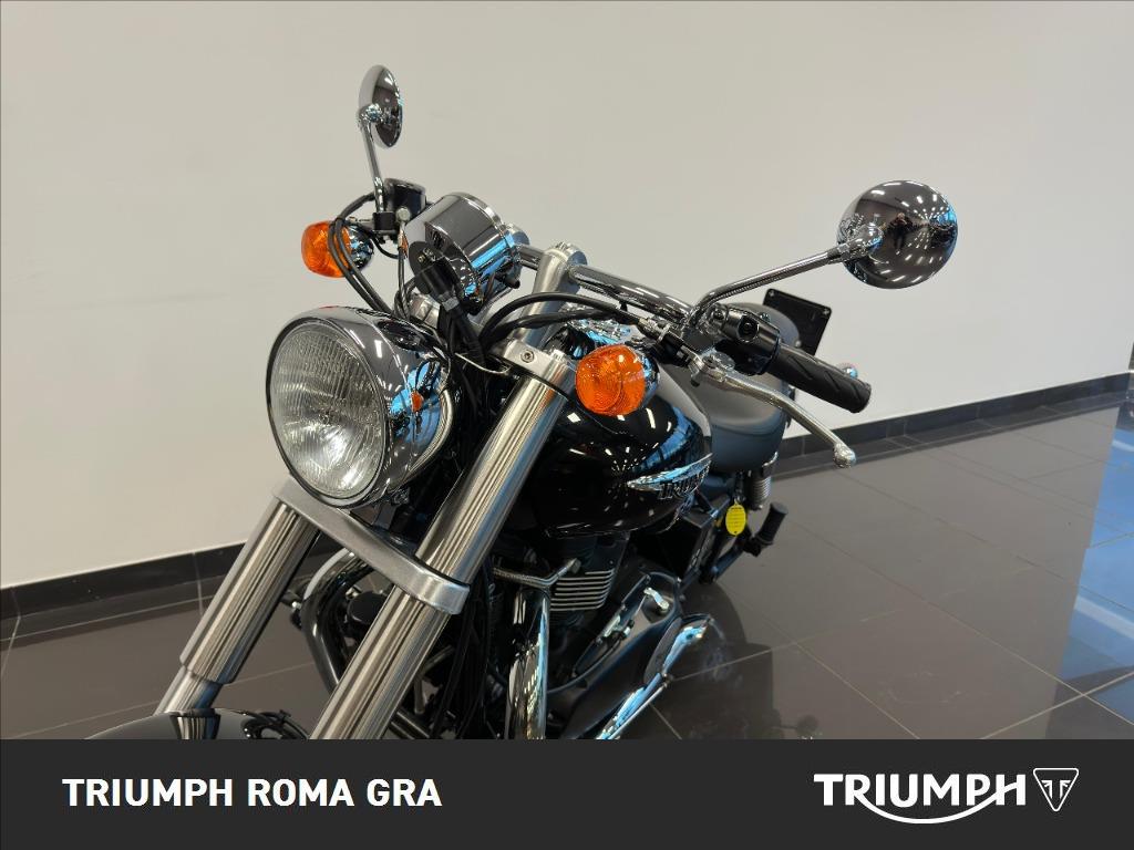 TRIUMPH Speedmaster 865 