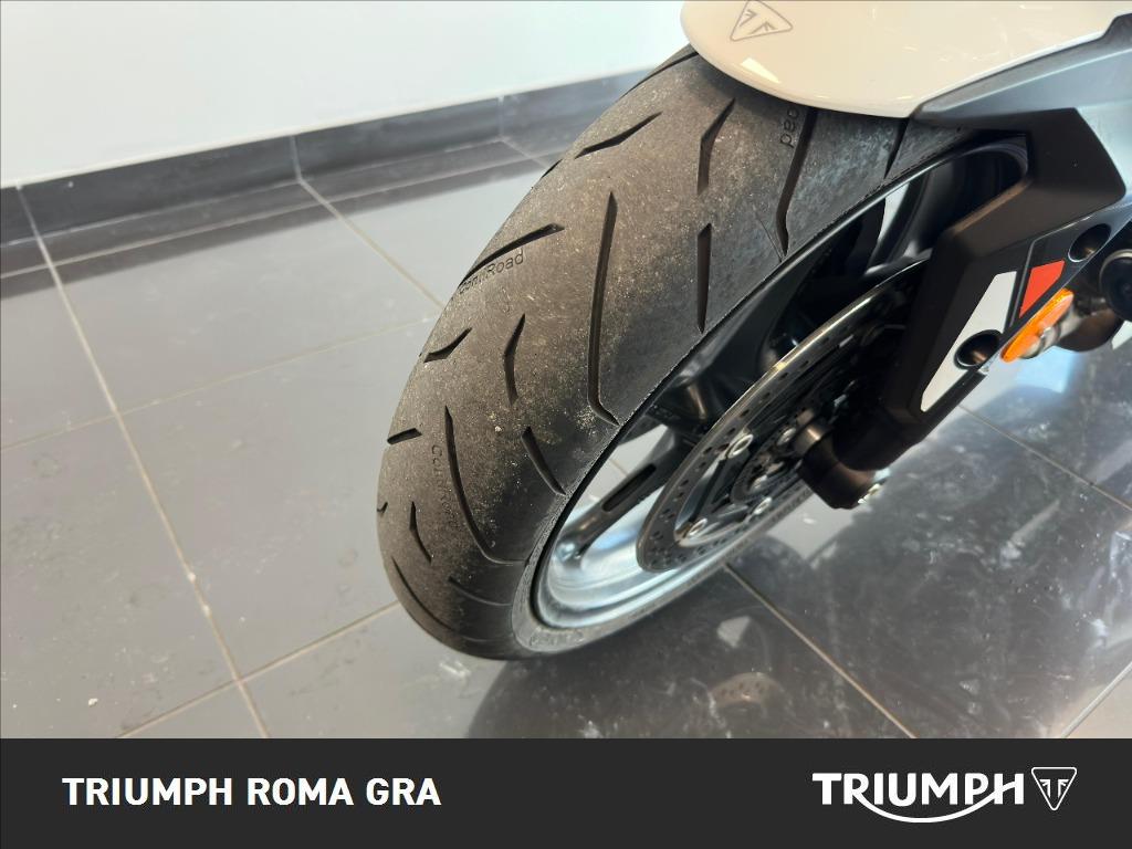 TRIUMPH Street Triple 765 R
