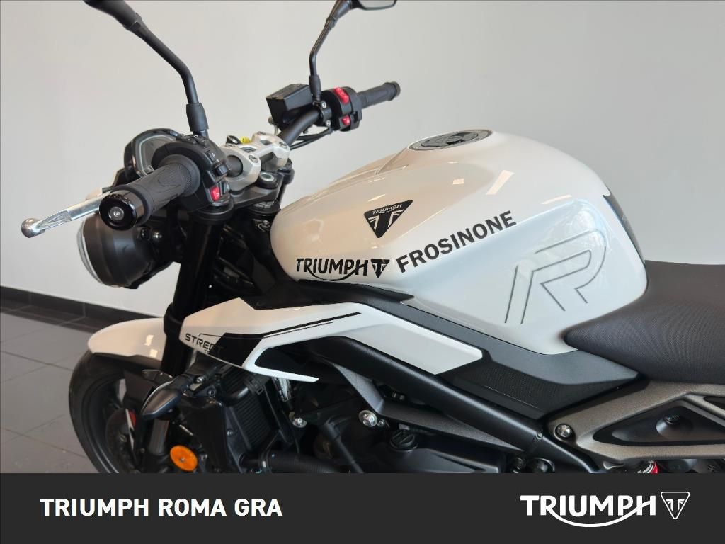 TRIUMPH Street Triple 765 R
