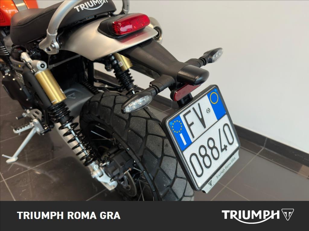 TRIUMPH Scrambler 1200 XE Baja Orange/Phantom Black Abs