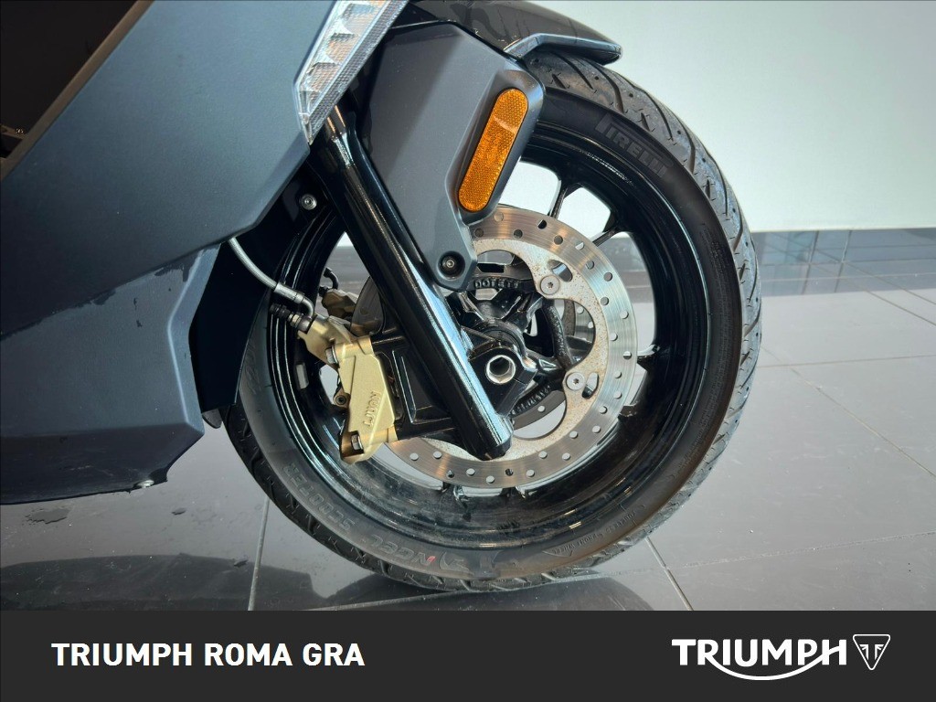 BMW C 400 GT Triple Black Abs