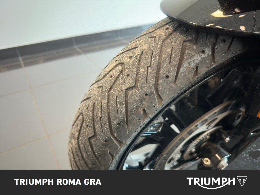 BMW C 400 GT Triple Black Abs