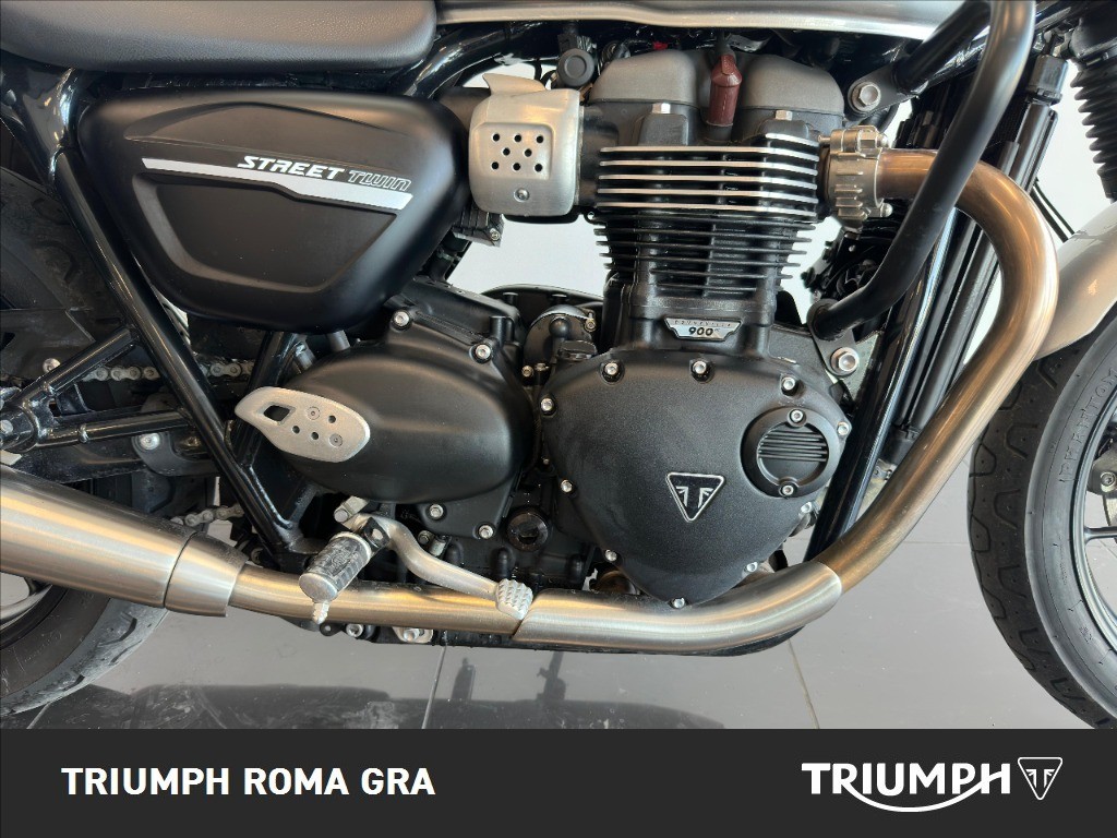 TRIUMPH Street Twin 900 