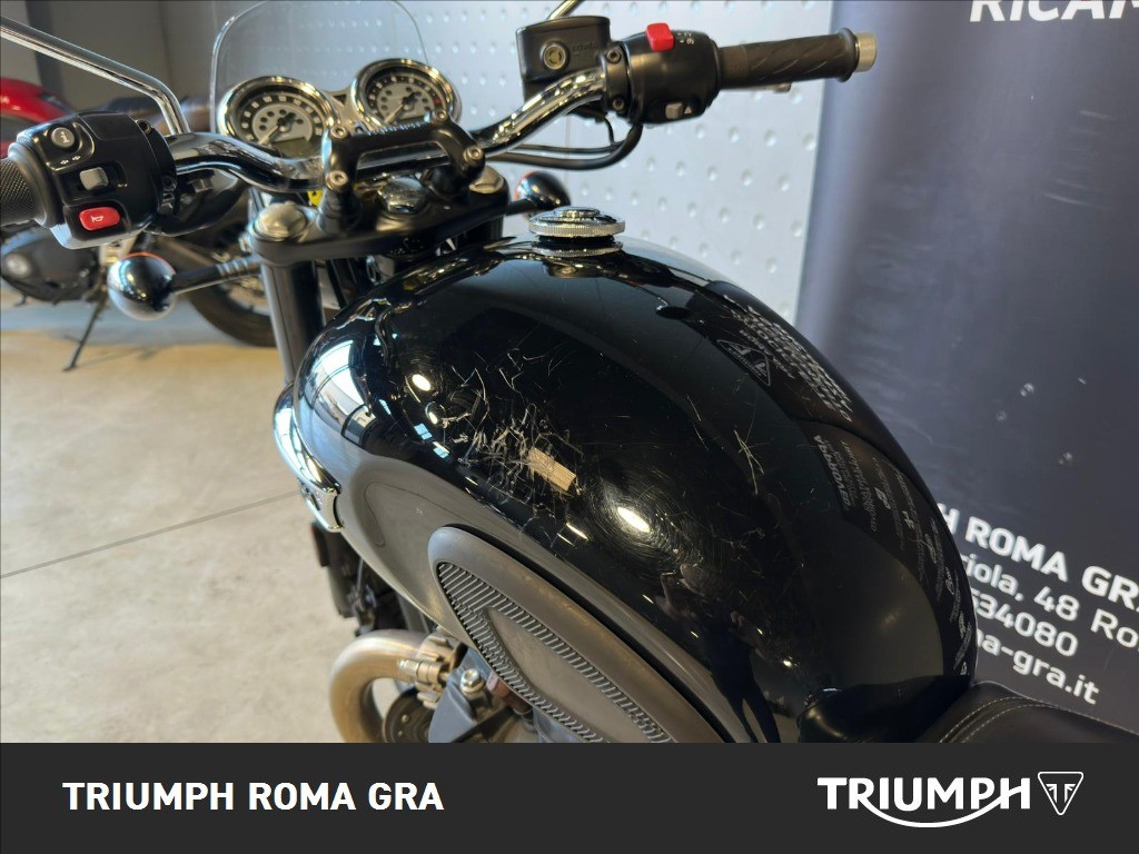 TRIUMPH Bonneville 900 T100 E5
