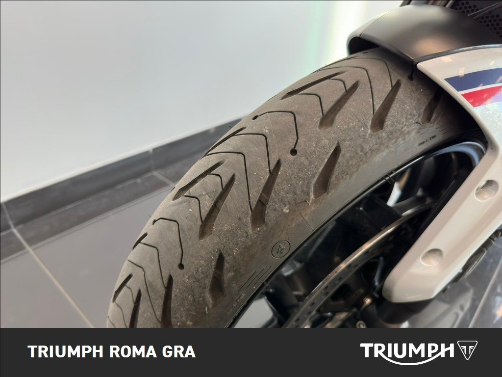 TRIUMPH Trident 660 Triple Tribute Abs