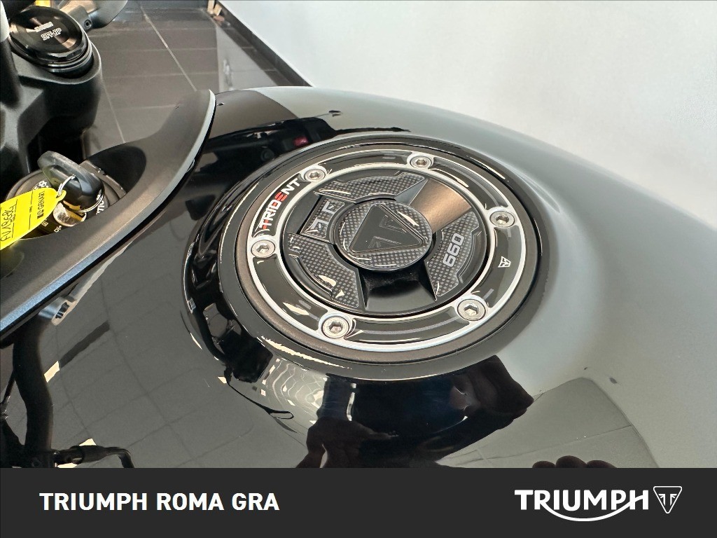 TRIUMPH Trident 660 Jet Black Abs