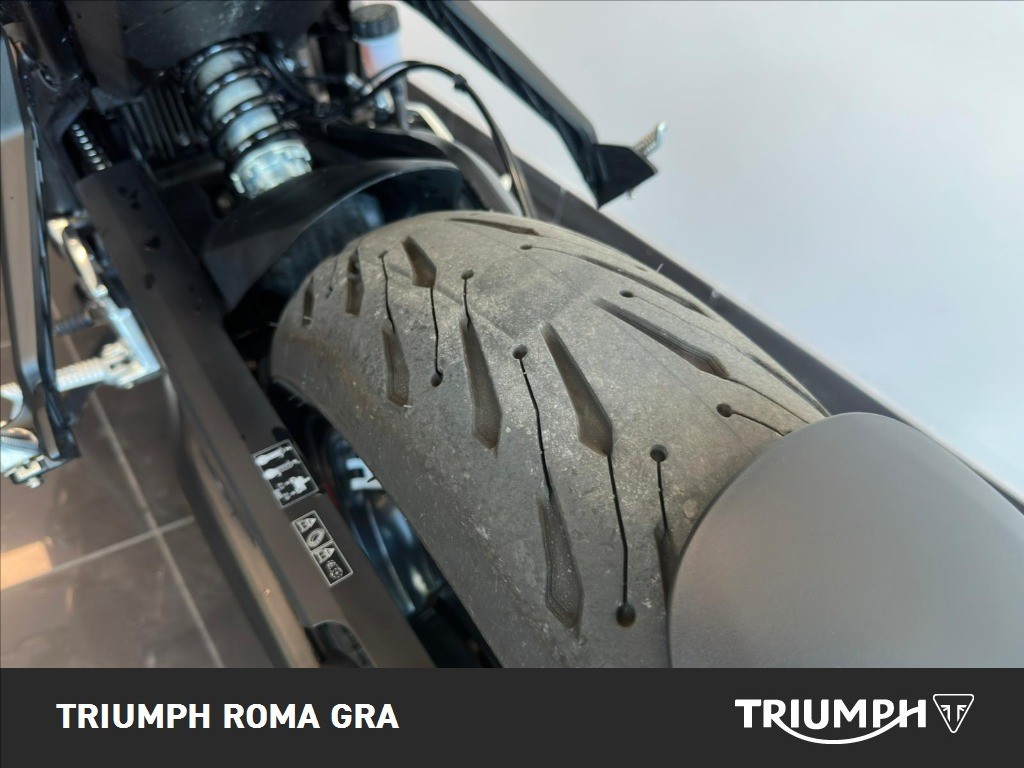 TRIUMPH Trident 660 Jet Black Abs
