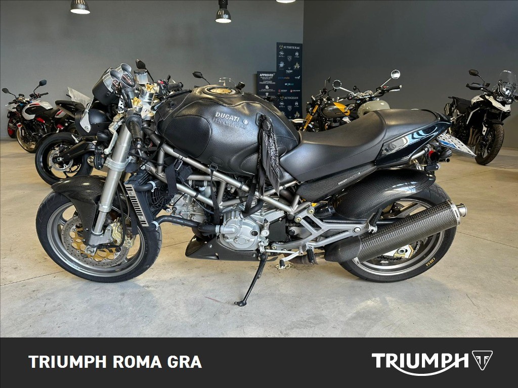 DUCATI Monster 900 S4