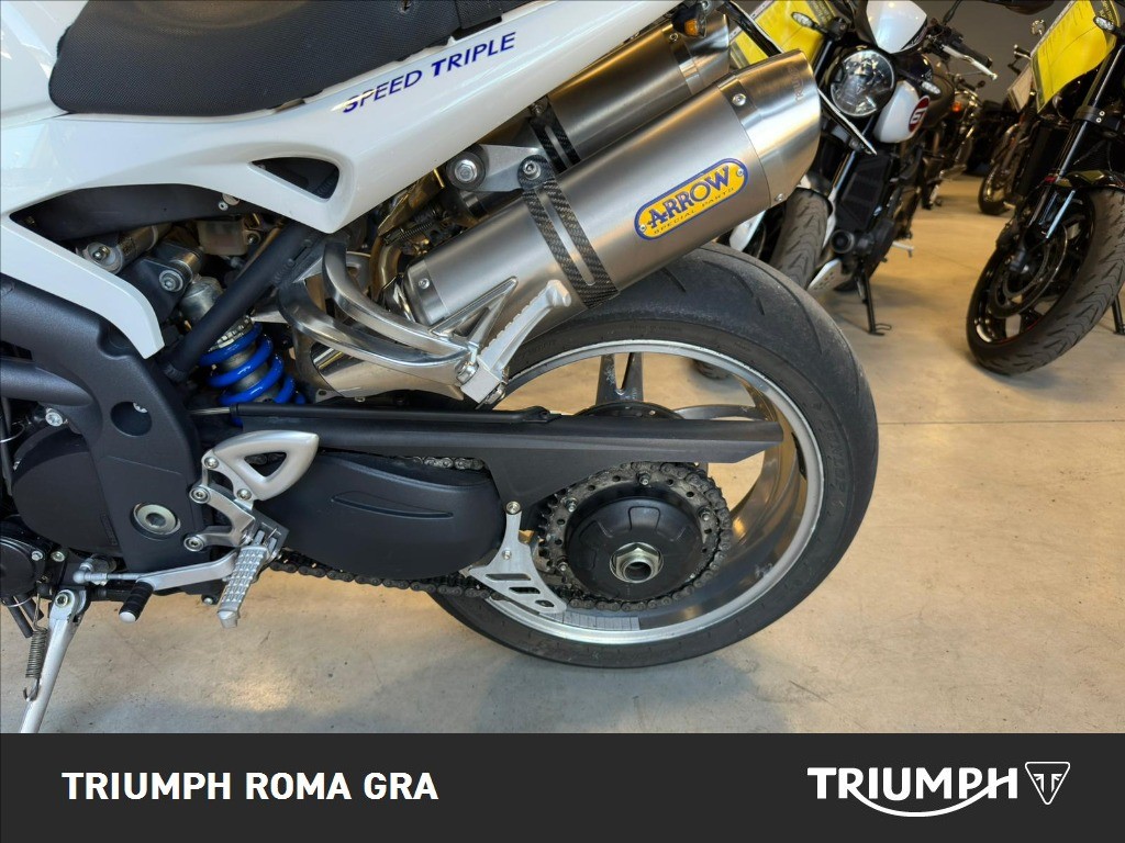 TRIUMPH Speed Triple 1050 