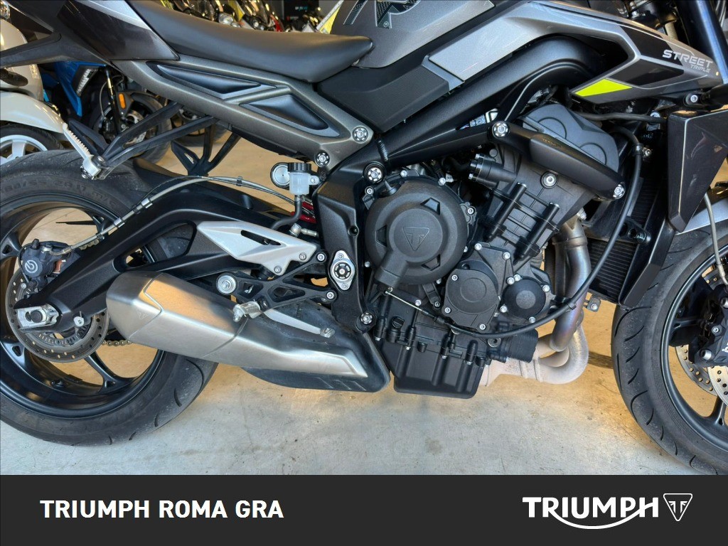 TRIUMPH Street Triple 765 R