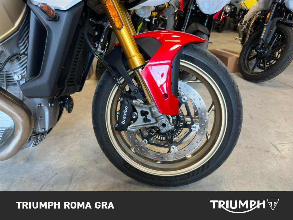 MOTO GUZZI V100 Mandello S