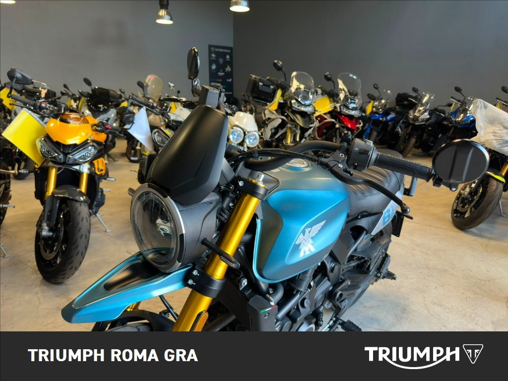 MOTO MORINI Seiemmezzo SCR 650 Abs