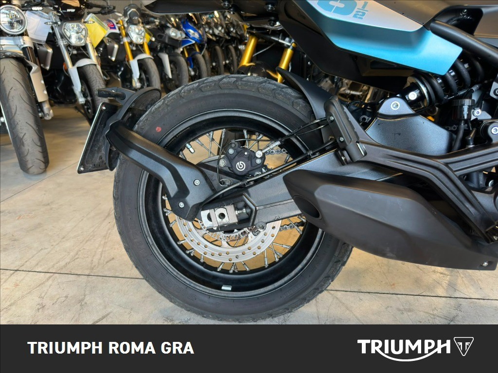 MOTO MORINI Seiemmezzo SCR 650 Abs
