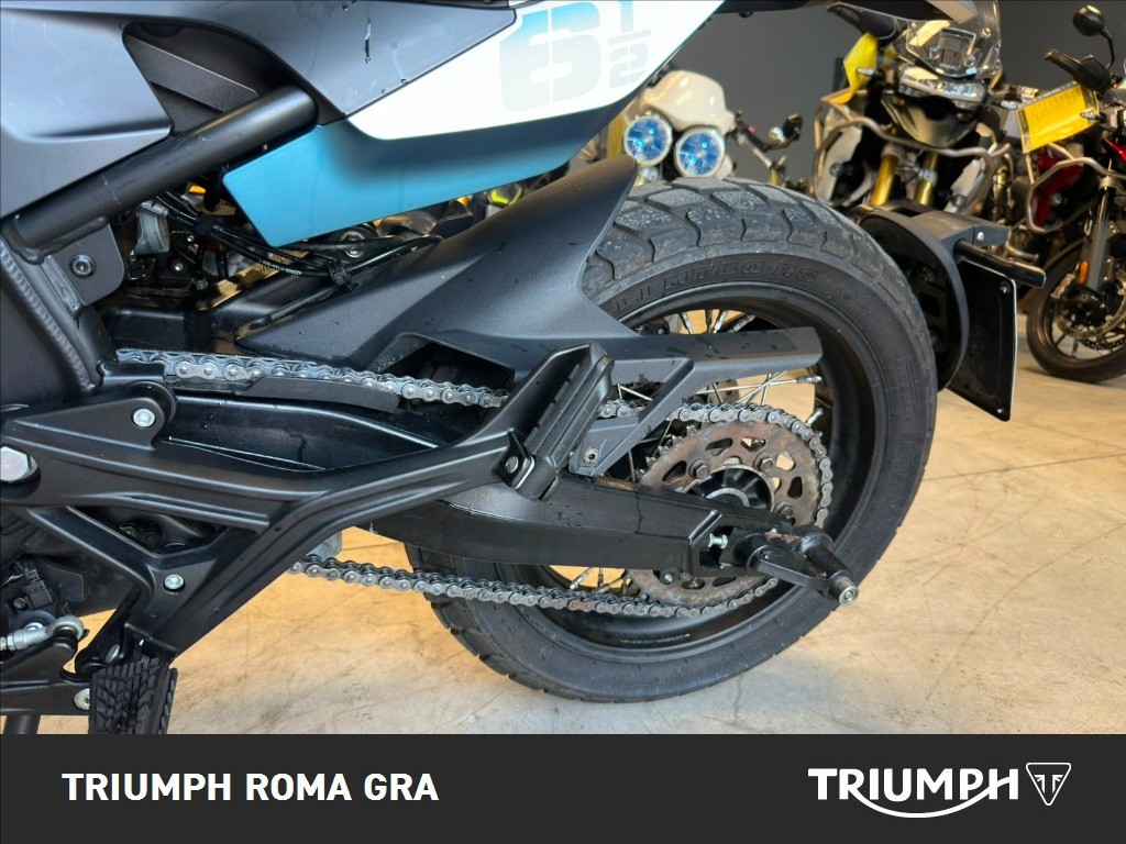 MOTO MORINI Seiemmezzo SCR 650 Abs