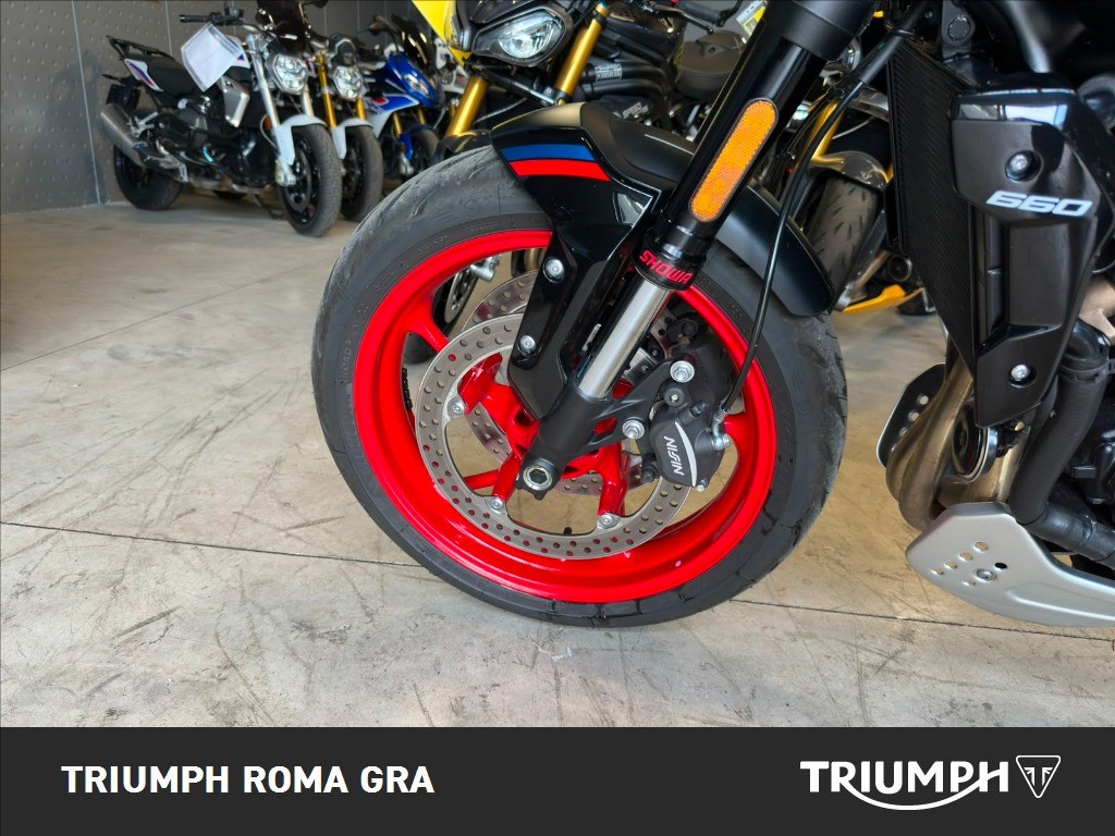 TRIUMPH Trident 660 Triple Tribute Abs