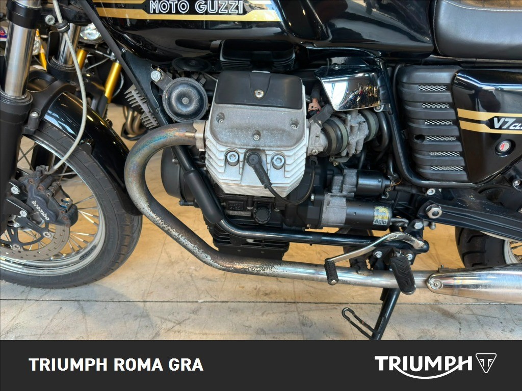 MOTO GUZZI V7 750 Classic