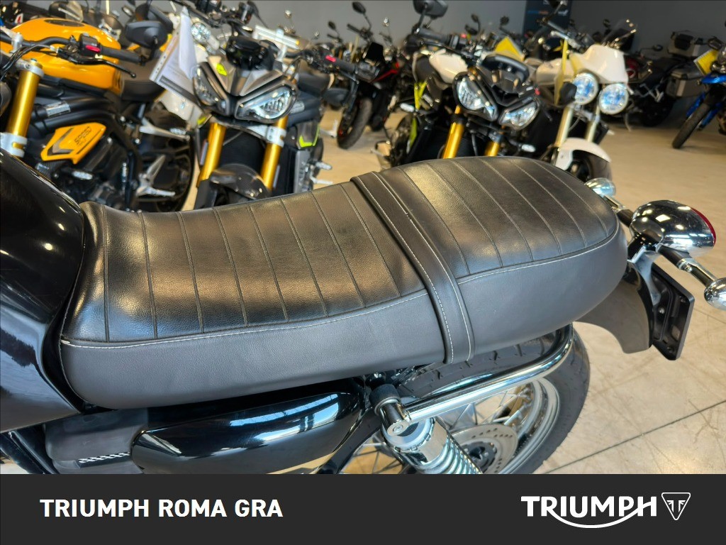 MOTO GUZZI V7 750 Classic