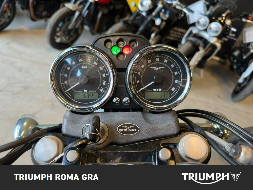 MOTO GUZZI V7 750 Classic