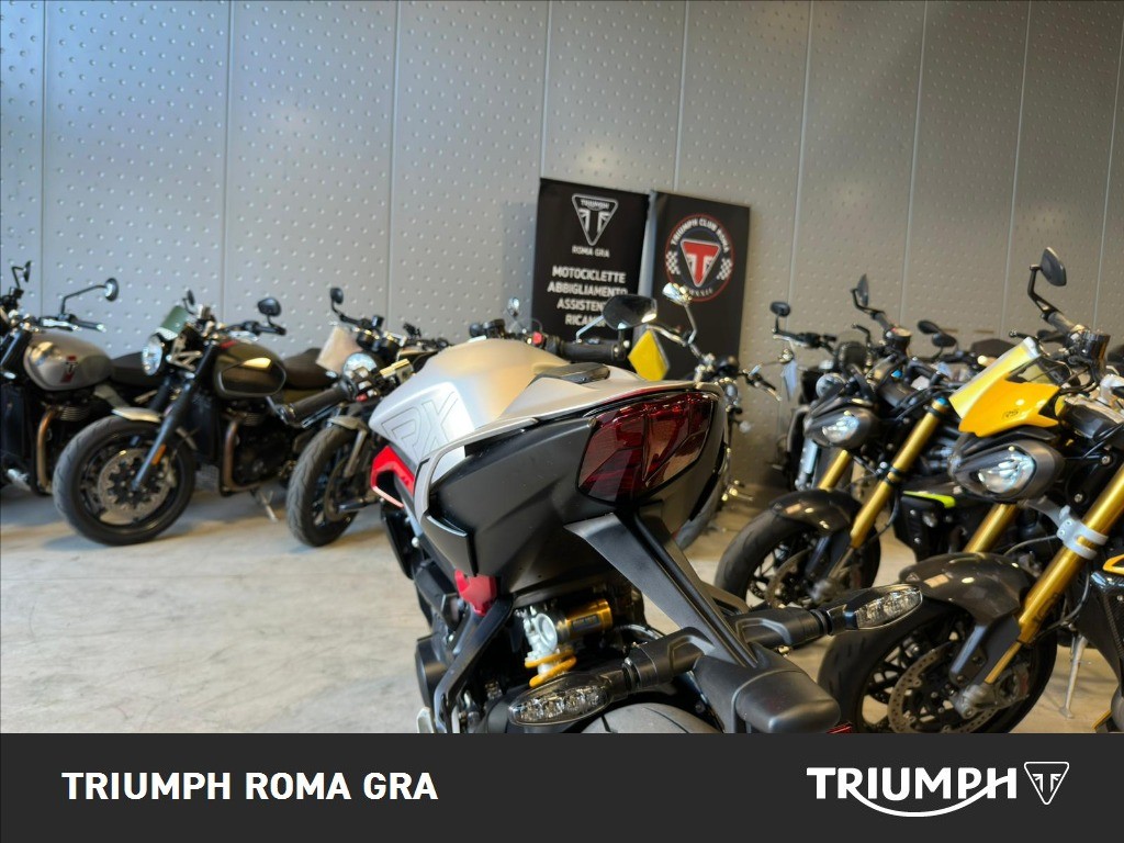 TRIUMPH Street Triple 765 RX