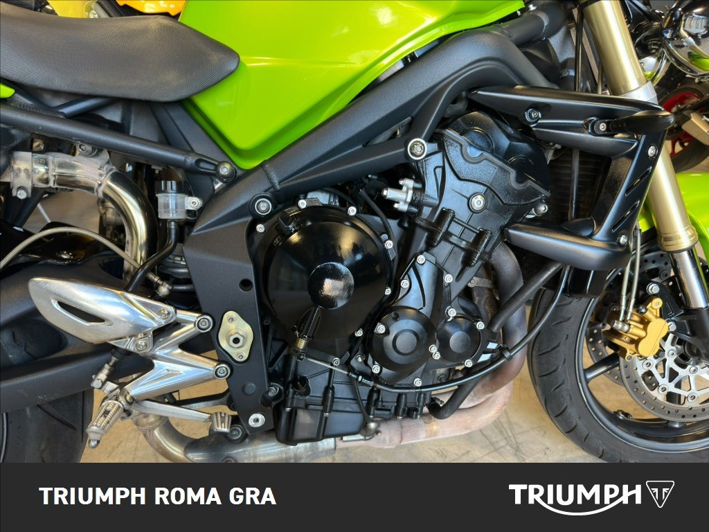 TRIUMPH Street Triple 675 
