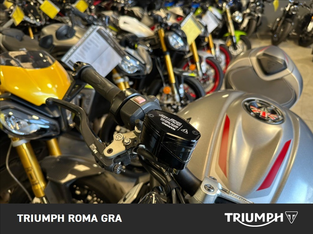TRIUMPH Street Triple 765 RS