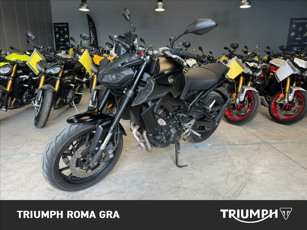 YAMAHA MT-09 850 Abs