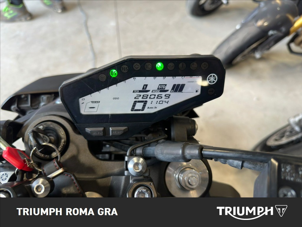 YAMAHA MT-09 850 Abs