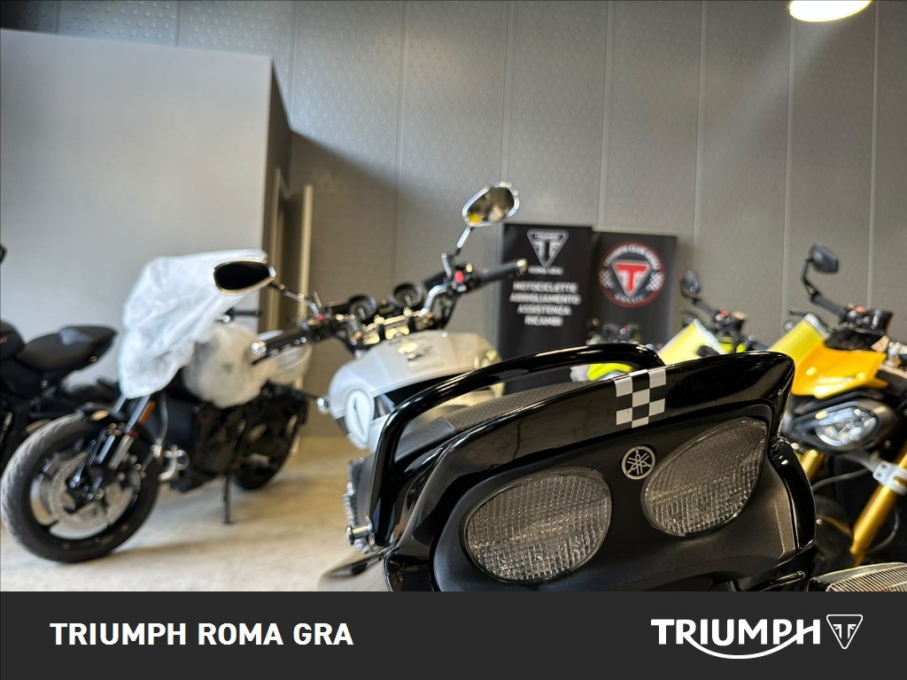 YAMAHA XJR 1300 