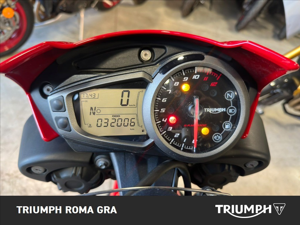 TRIUMPH Speed Triple 1050 S Abs