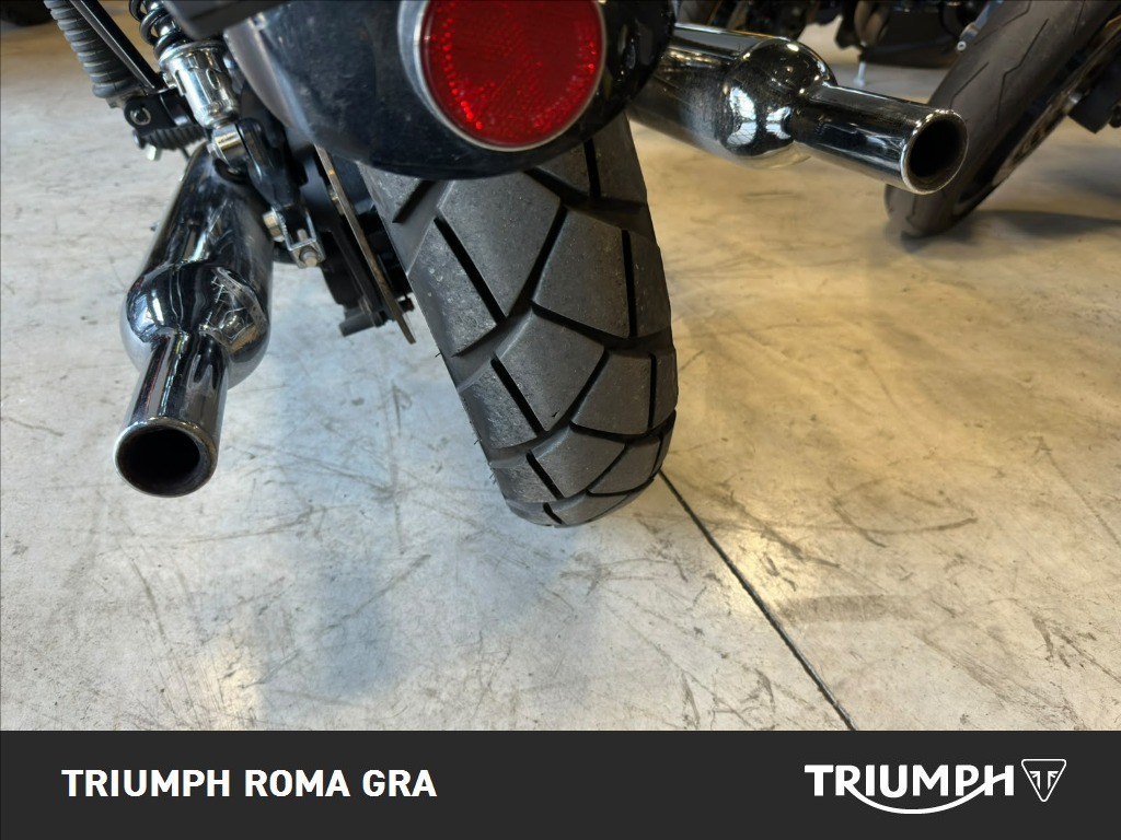 TRIUMPH Bonneville 865 T100 Black