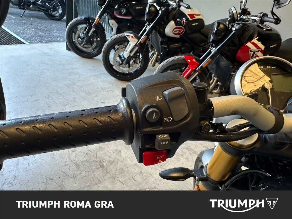 TRIUMPH Speed 400 Abs